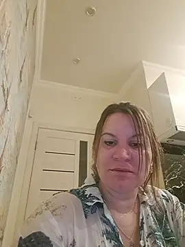 LaraHarper online show from 15, 4, 2026