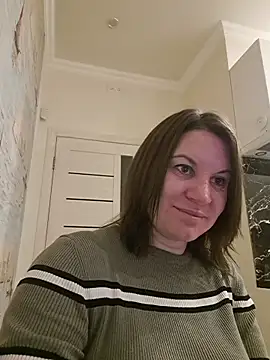 LaraHarper online show from 5, 4, 2026