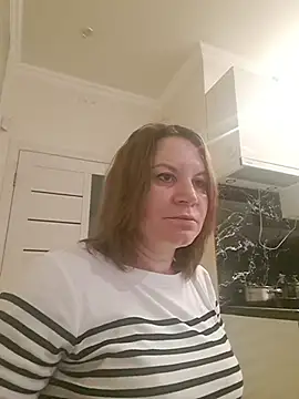 LaraHarper online show from 15, 3, 2026