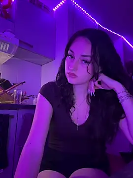 Claraaaaa06 online show from 3, 3, 2026