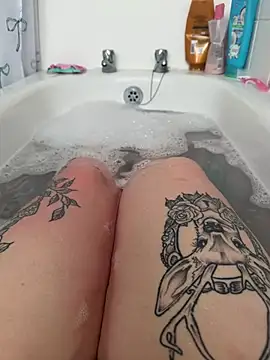 BeeMay22 online show from 23, 3, 2026