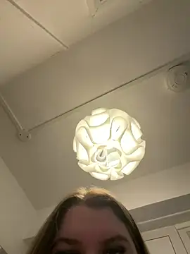 BeeMay22 online show from 13, 4, 2026