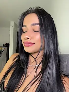 Snapshot of Bella_Smithe chatting on 12, 7, 2026 Bella Smithe online show from 12, 7, 2026