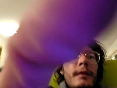 Snapshot of KinkyKittyBoy chatting on 5, 5, 2026 KinkyKittyBoy online show from 5, 5, 2026