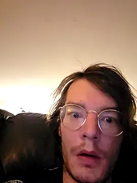 KinkyKittyBoy online show from 24, 4, 2026