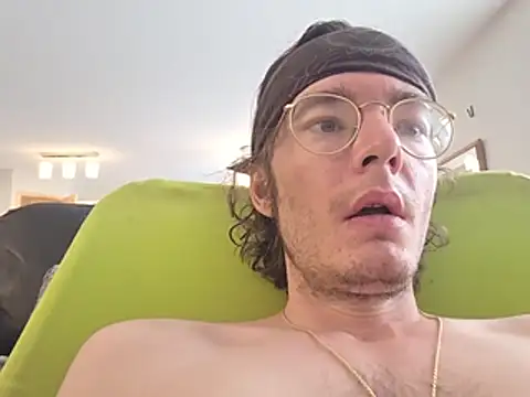 Snapshot of KinkyKittyBoy chatting on 30, 5, 2026 KinkyKittyBoy online show from 30, 5, 2026