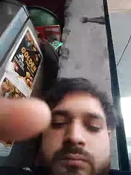 Snapshot of areee214 chatting on 5, 6, 2026 areee214 online show from 5, 6, 2026