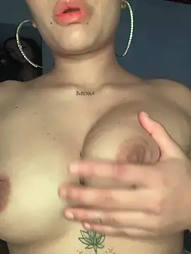 hot-valery online show from 19, 4, 2026