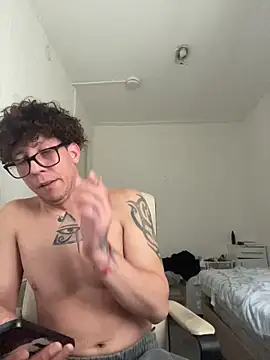 TitanNoir online show from 8, 3, 2026