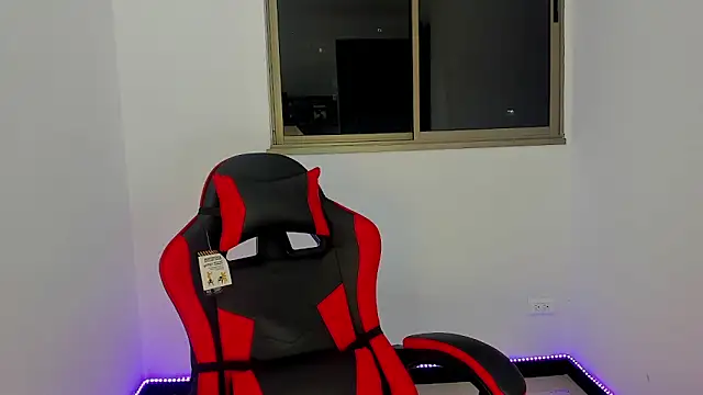 Mnell28 online show from 10, 3, 2026