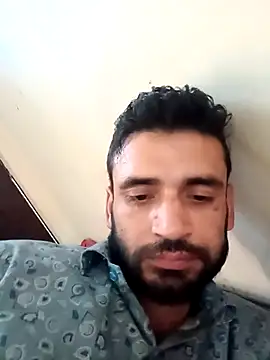 Snapshot of gauravsexy chatting on 13, 5, 2026 gauravsexy online show from 13, 5, 2026
