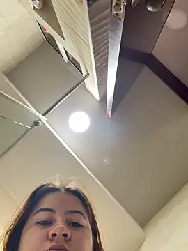 Snapshot of Zoe_Luxxe_ chatting on 18, 5, 2026 Zoe Luxxe online show from 18, 5, 2026