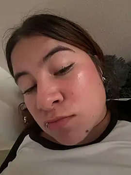 Snapshot of Zoe_Luxxe_ chatting on 28, 6, 2026 Zoe Luxxe online show from 28, 6, 2026