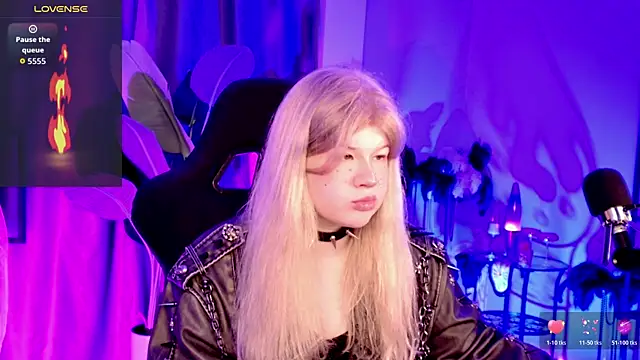 LilithNlsn online show from 2, 4, 2026