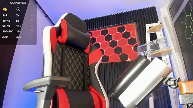 Max Hader  online show from 5, 4, 2026