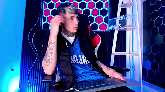 Max Hader  online show from 13, 4, 2026