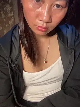 Candy baby01 online show from 29, 3, 2026