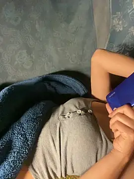 Candy baby01 online show from 13, 4, 2026