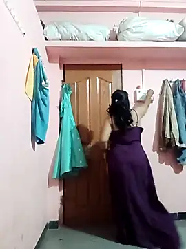 Miss-Dolly07 online show from 23, 4, 2026