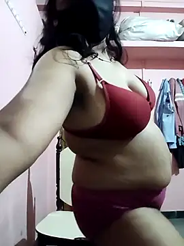 Miss-Dolly07 online show from 10, 4, 2026