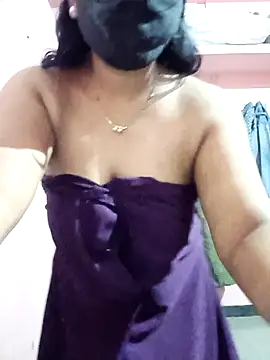Snapshot of Miss-Dolly07 chatting on 20, 5, 2026 Miss-Dolly07 online show from 20, 5, 2026