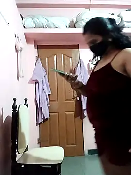 Miss-Dolly07 online show from 12, 4, 2026