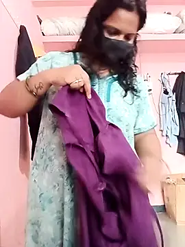 Miss-Dolly07 online show from 18, 4, 2026