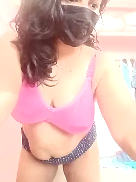 Miss-Dolly07 online show from 15, 4, 2026