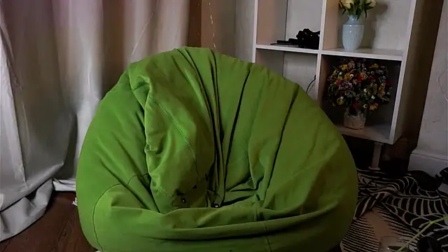 DevoraWitt online show from 16, 4, 2026