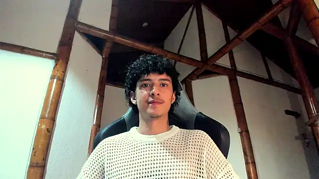 santi young twink online show from 5, 3, 2026