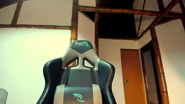 santi young twink online show from 3, 3, 2026