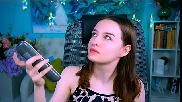 Snapshot of KellieBanshe chatting on 9, 7, 2026 KellieBanshe online show from 9, 7, 2026
