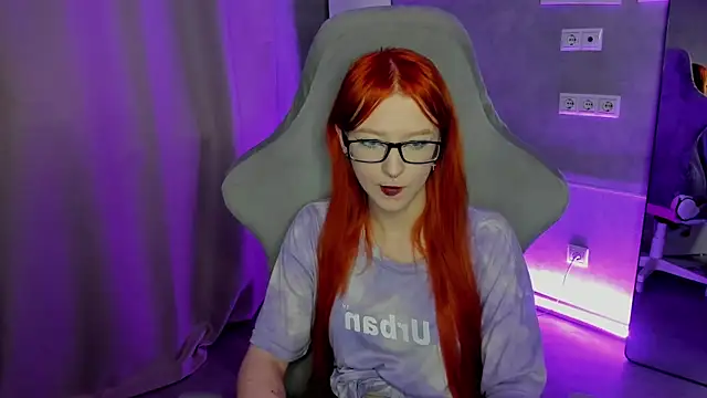 Emma Dusk online show from 27, 3, 2026