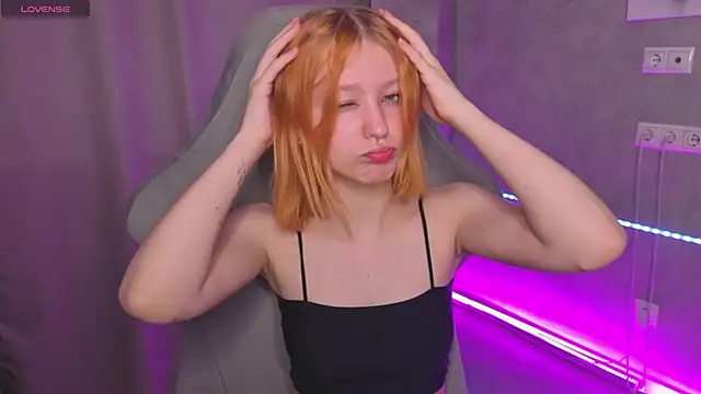 Emma Dusk online show from 6, 6, 2026