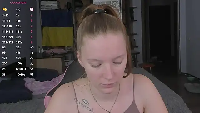 Snapshot of Mary_Blu chatting on 30, 11, 2025 Mary Blu online show from 30, 11, 2025