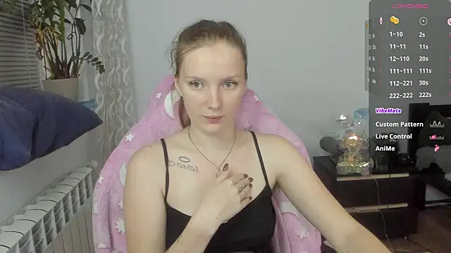 Snapshot of Mary_Blu chatting on 9, 11, 2025 Mary Blu online show from 9, 11, 2025