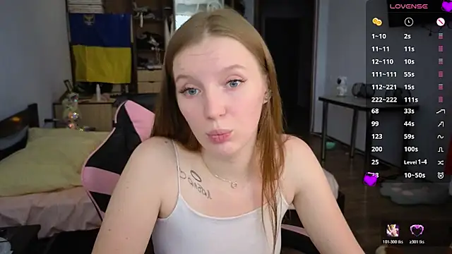 Snapshot of Mary_Blu chatting on 4, 3, 2026 Mary Blu online show from 4, 3, 2026