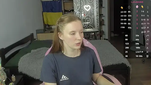 Snapshot of Mary_Blu chatting on 20, 11, 2025 Mary Blu online show from 20, 11, 2025