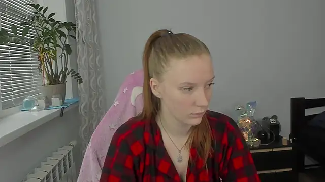 Snapshot of Mary_Blu chatting on 19, 11, 2025 Mary Blu online show from 19, 11, 2025