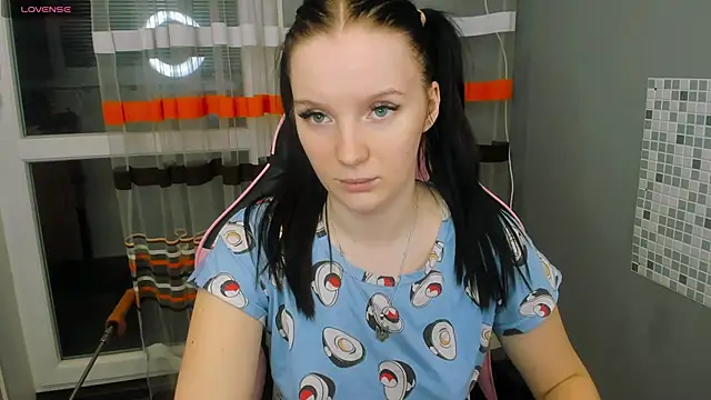 Mary Blu online show from 15, 2, 2025
