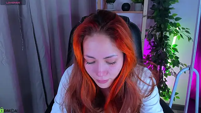 Alishha Sky online show from 21, 4, 2026