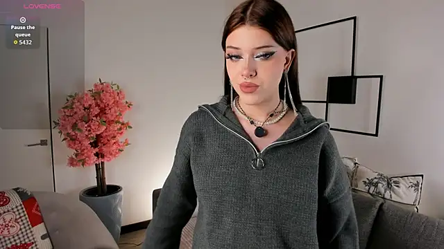 Glowia online show from 12, 4, 2026