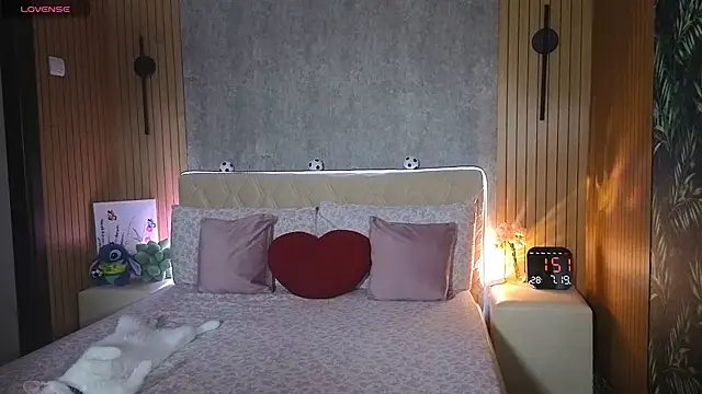 KatarinaHeaven online show from 18, 7, 2026