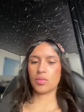 Andrea LS online show from 5, 3, 2026