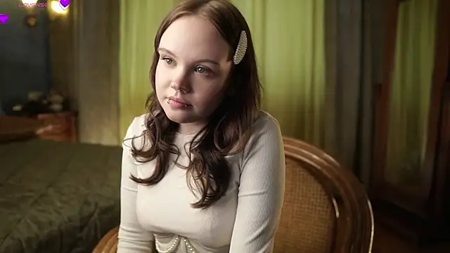 LeahAllsop online show from 4, 4, 2026