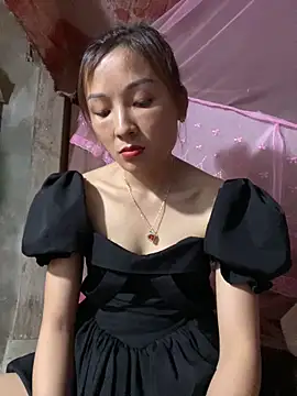 Mimi pussy online show from 24, 3, 2026