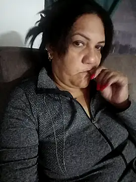 saraladys online show from 5, 4, 2026