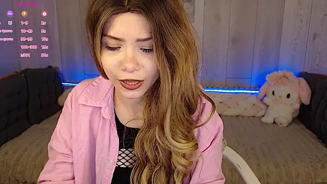 llittle-peachh online show from 14, 4, 2026