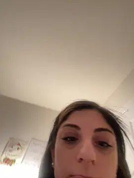 Mariyyumyums online show from 22, 4, 2026