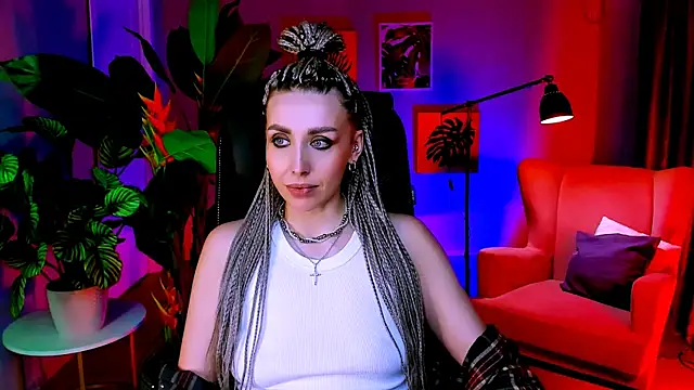 MonicaRiley online show from 24, 4, 2026